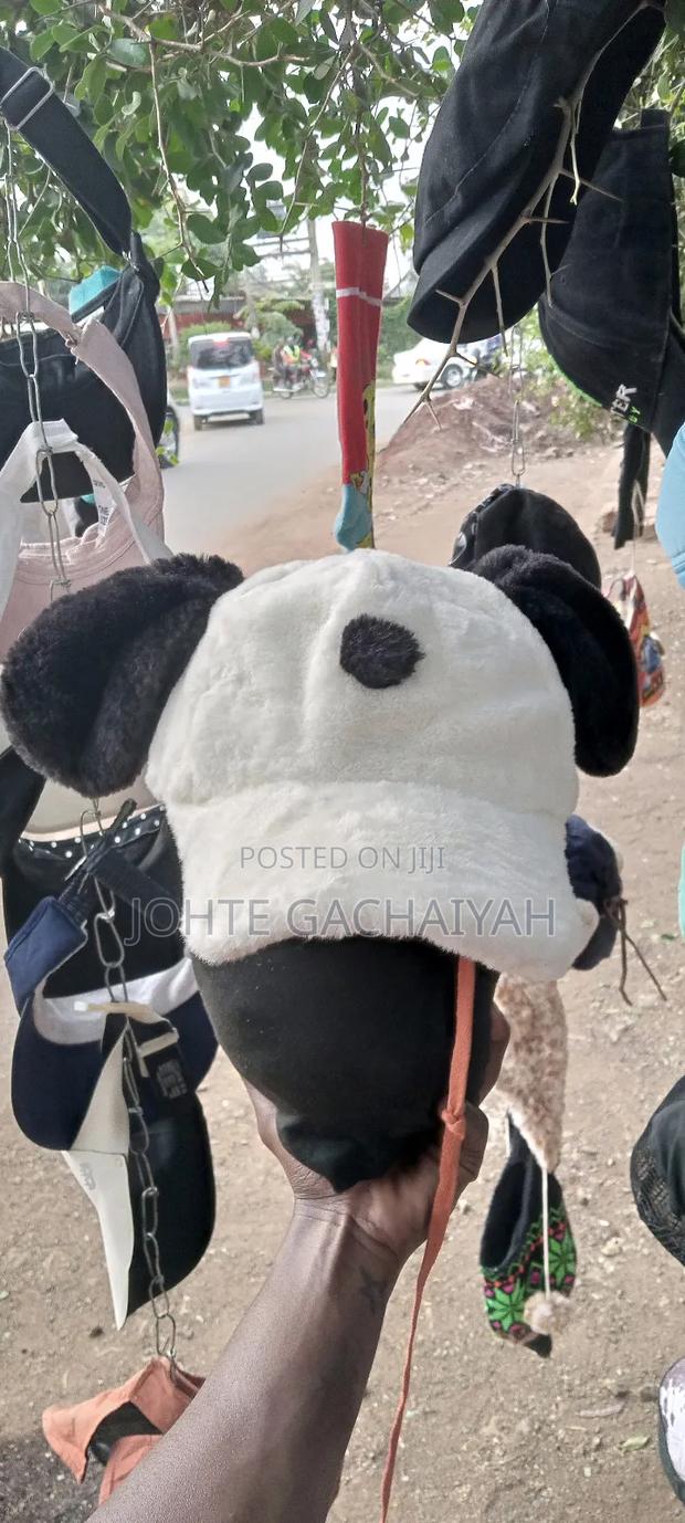 White Unique Caps - thumbnail 3