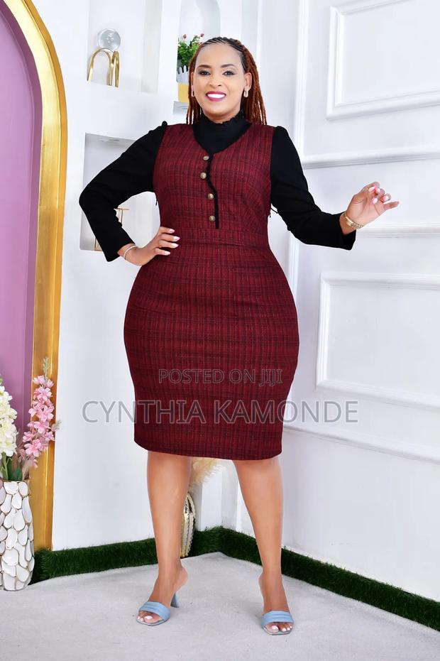 Size M M-3xl Dress - thumbnail 2