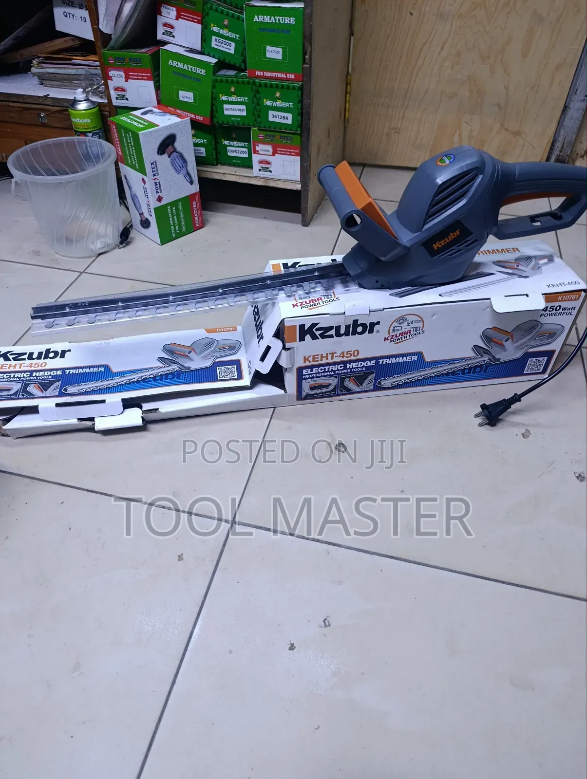 Kzubr Electric Hedge Trimmer/ Heavy Duty Electric Hedge Trimmer