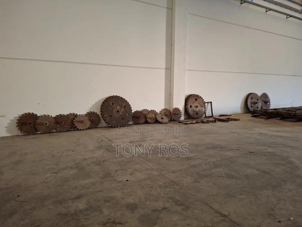 Maca and Cometa Stone Cutting Machines With Full Ac.Sories Cif Mombasa - thumbnail 6