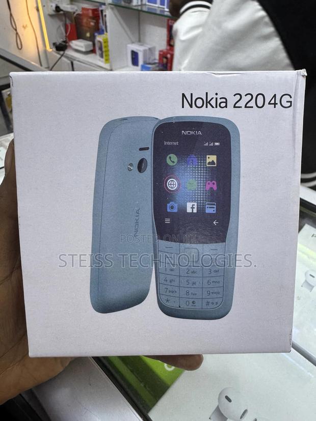 New Nokia 220 Black - main view