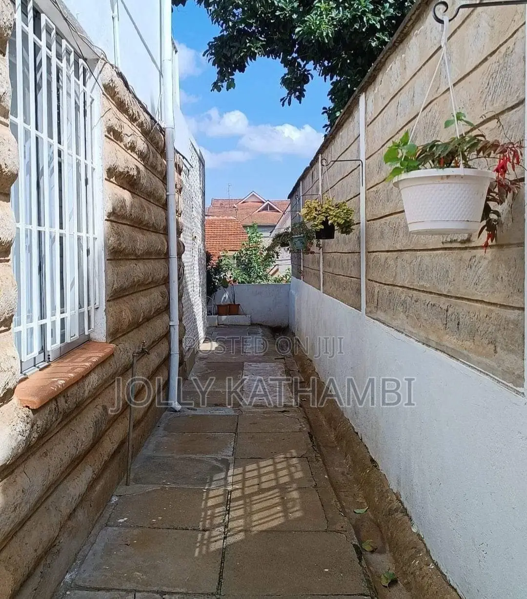 Furnished Studio Apartment in Githunguri Road, Kileleshwa for rent