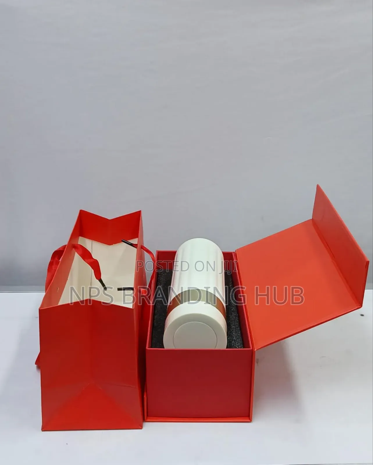 Thermal Insulated Vacuum Flask With *Gift Box And Bag Set 480ml Eh