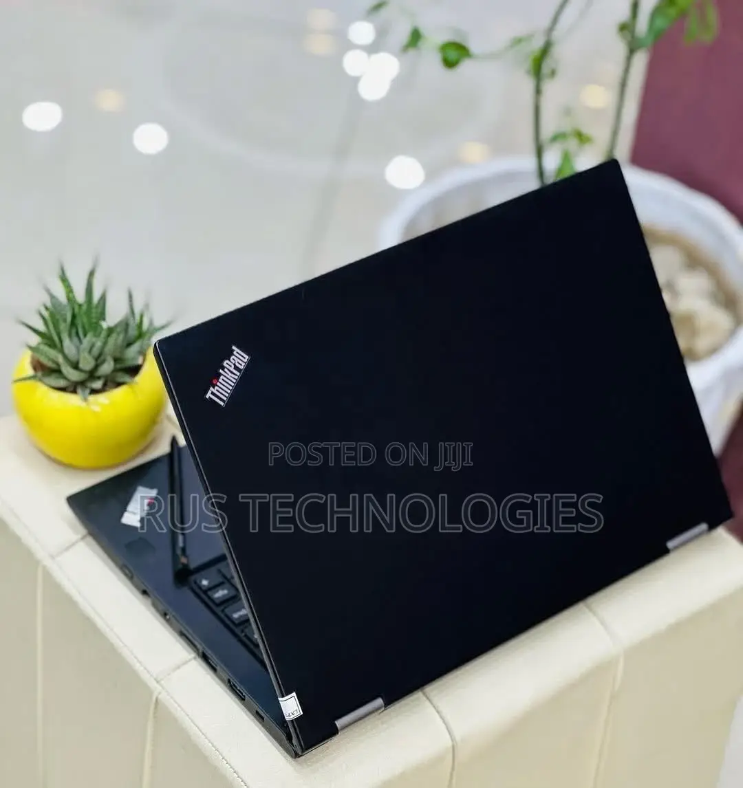 Laptop Lenovo ThinkPad X380 Yoga 8GB Intel Core i5 SSD 256GB