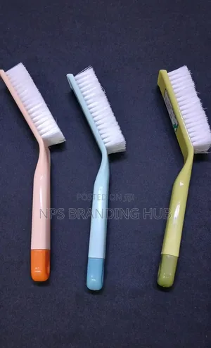 Long Soft Brush Eh