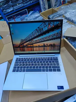 New Laptop HP EliteBook 840 G11 16GB Intel Core Ultra 7 SSD 512GB