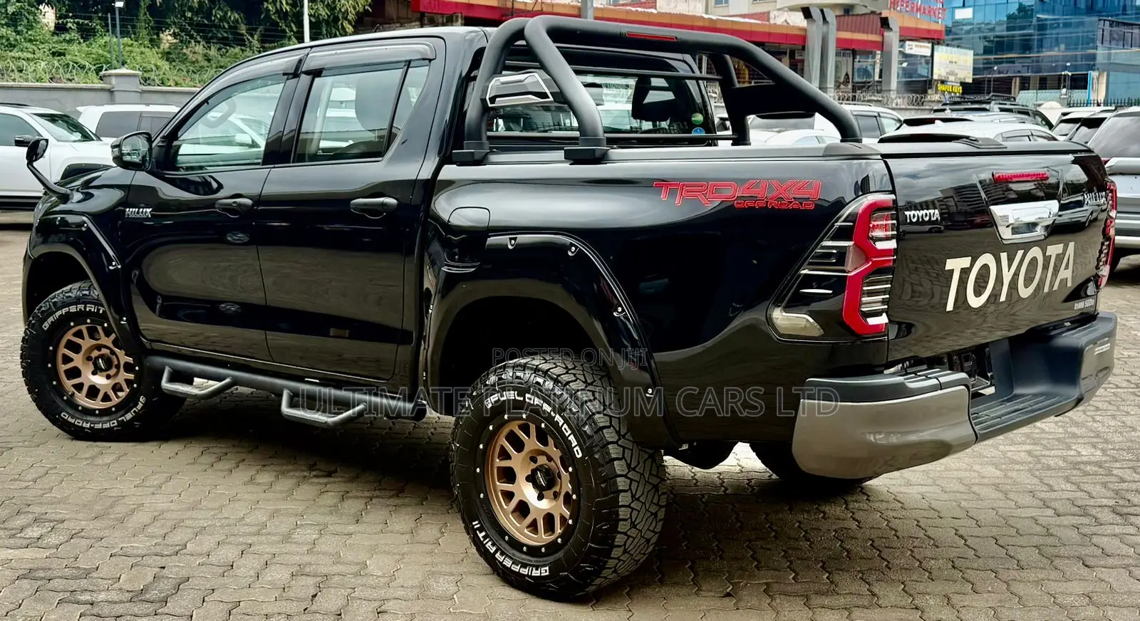Toyota Hilux Revo Double Cab Deisel 2.4 AWD 2019 Black