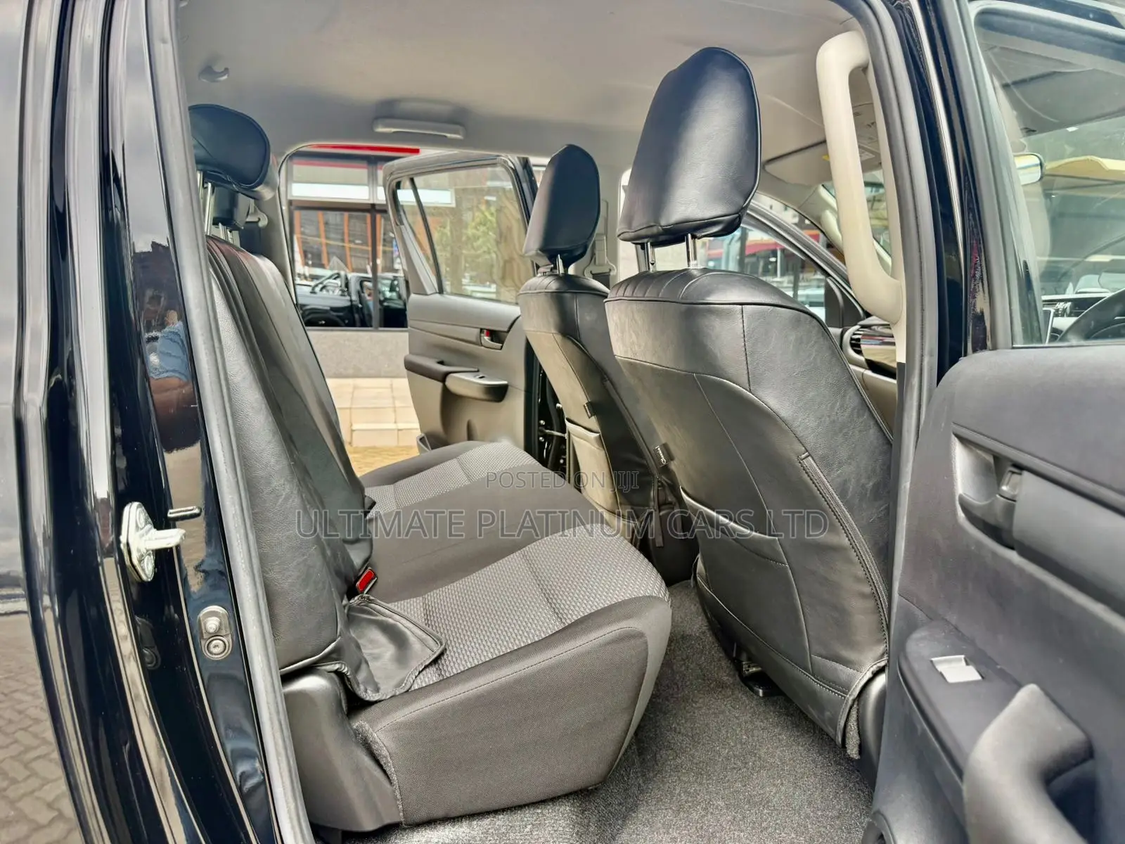 Toyota Hilux Revo Double Cab Deisel 2.4 AWD 2019 Black