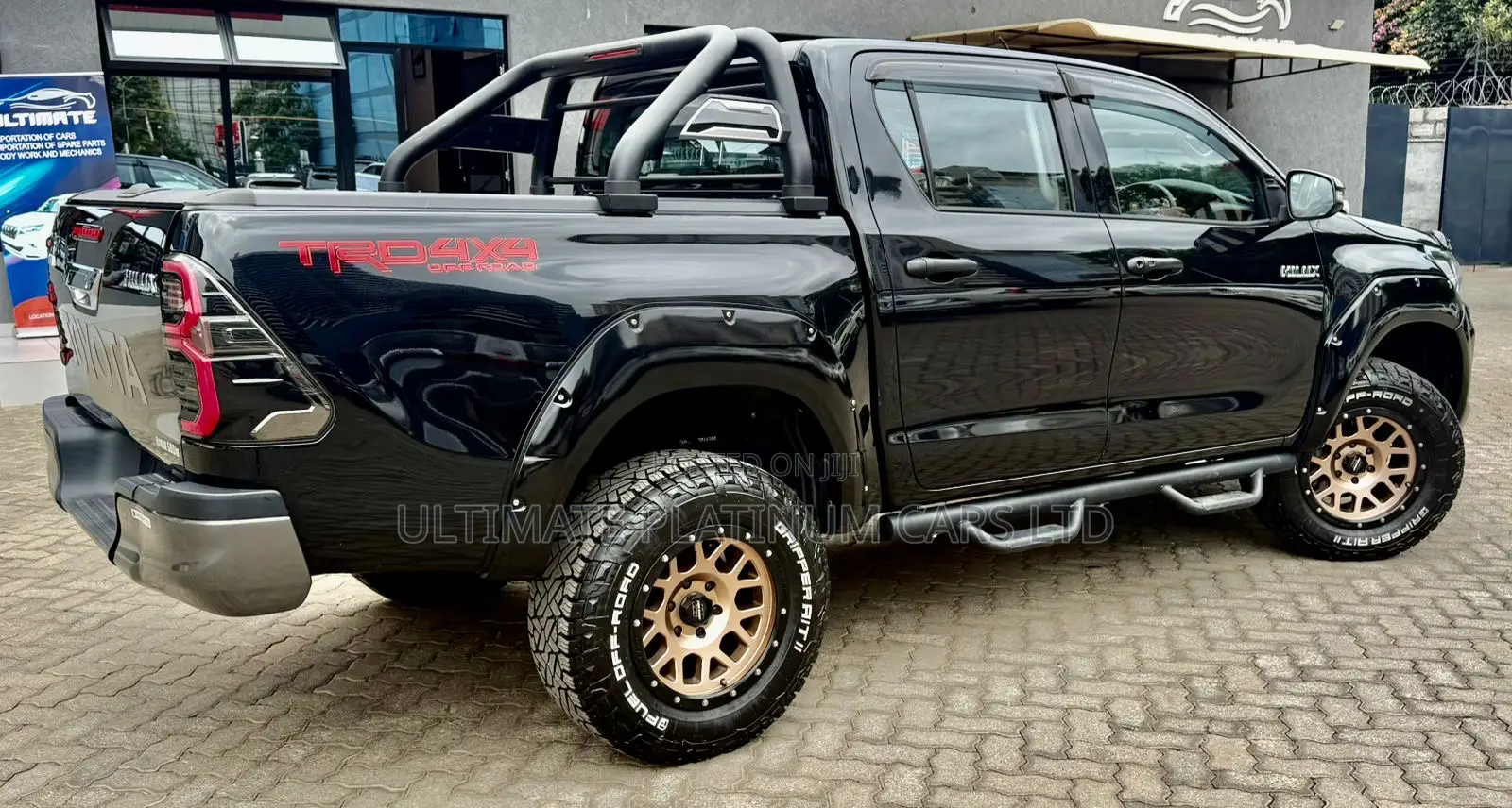 Toyota Hilux Revo Double Cab Deisel 2.4 AWD 2019 Black