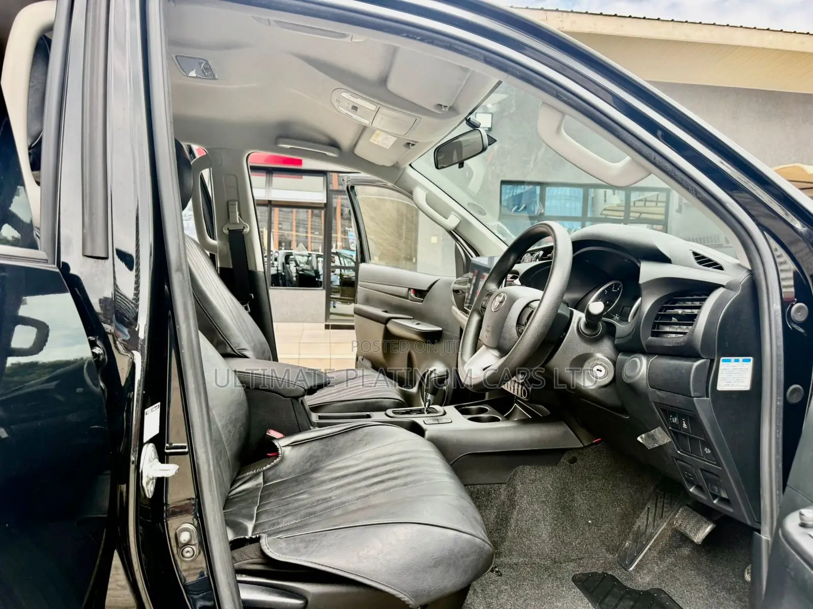 Toyota Hilux Revo Double Cab Deisel 2.4 AWD 2019 Black