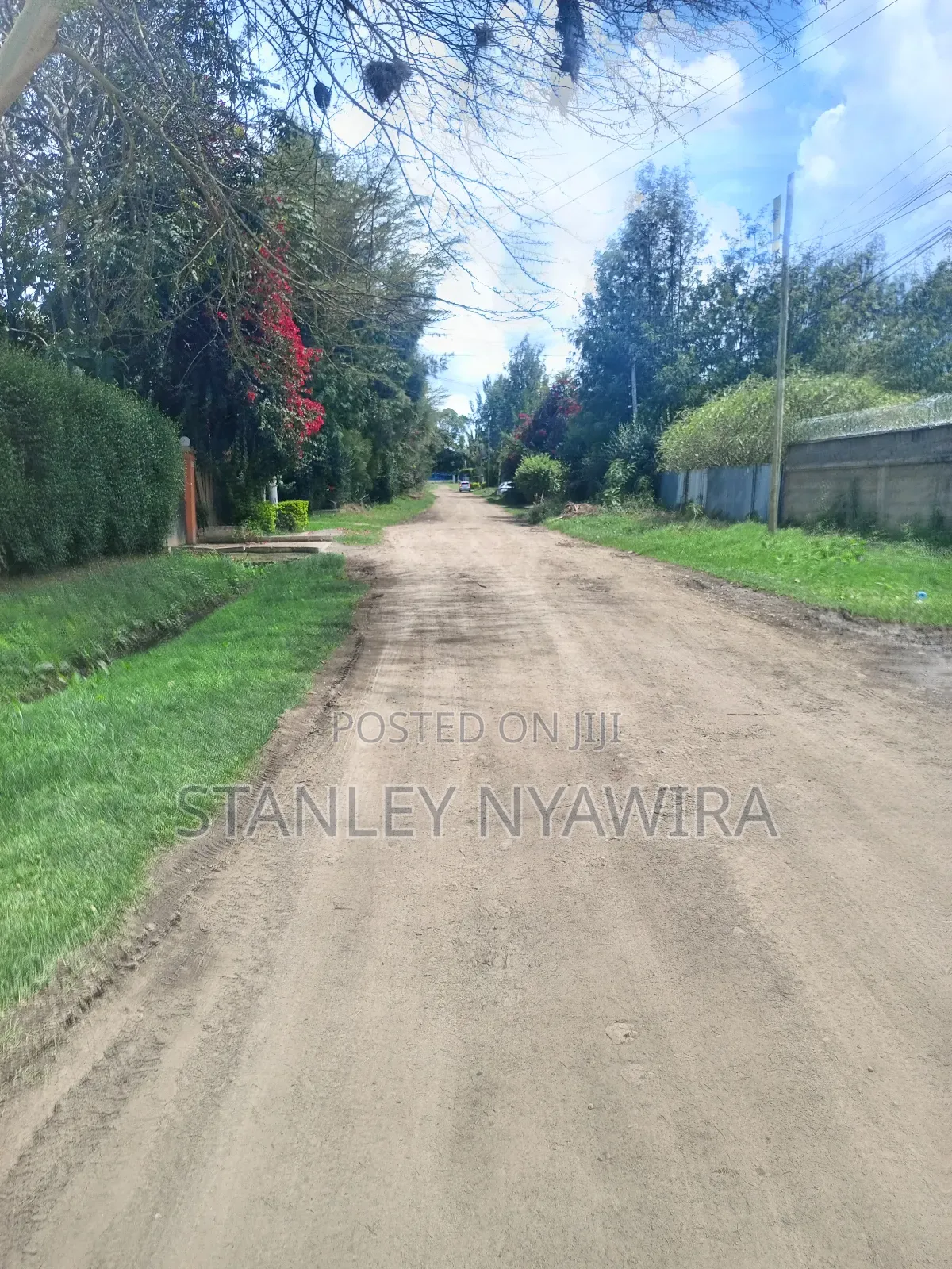 1/4 Located Nanyuki Town Muthaiga