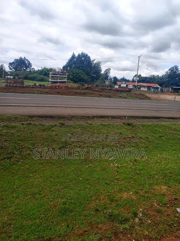2 Acres Fronting Nanyuki Nyeri Highway - main view