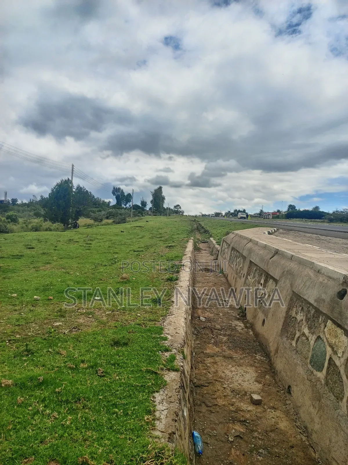 2 Acres Fronting Nanyuki Nyeri Highway