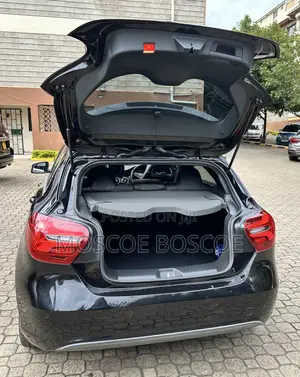 Mercedes-Benz A-Class 2017 Black