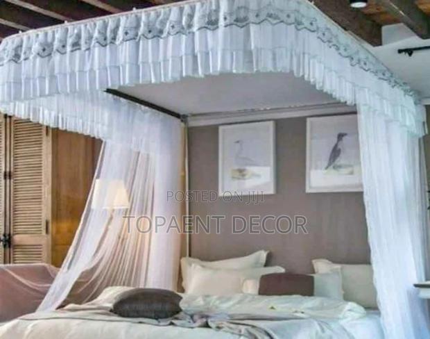 White Buzz Free 2 Stand All Bed Sizes Mosquito Nets - main view
