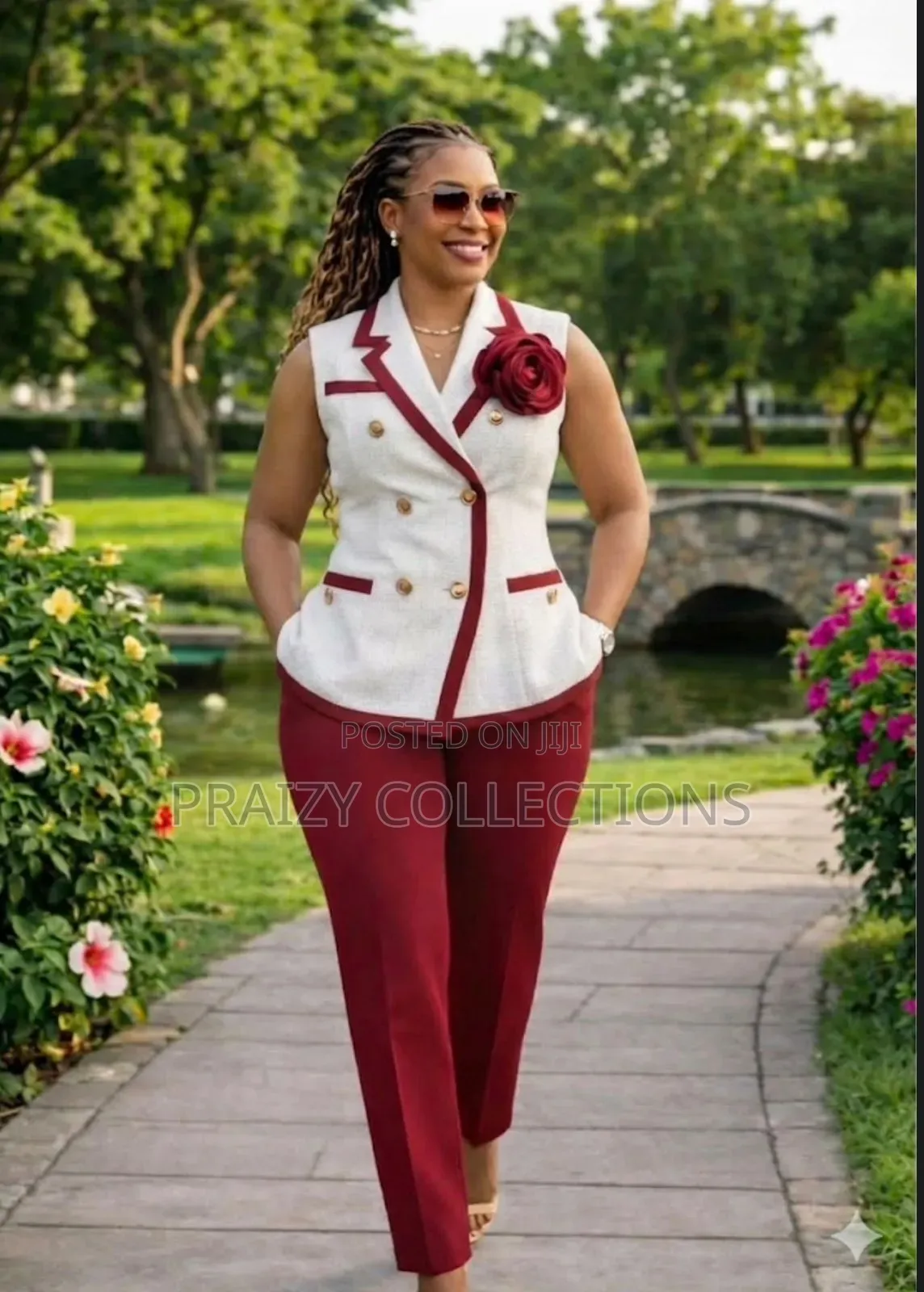 Stylish Two-Piece With Sleeveless Blazer