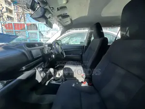 Toyota Succeed 2019 Silver