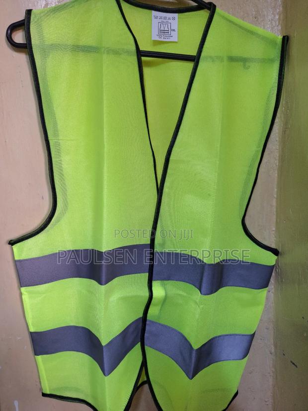Light Weight Reflector Green (80gsm)