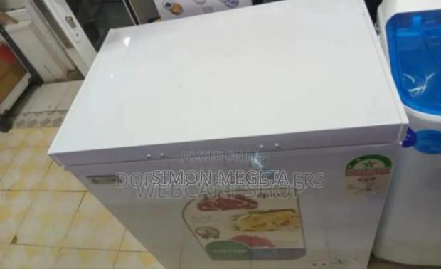 Chest Freezers. Nunix 150l Freezer