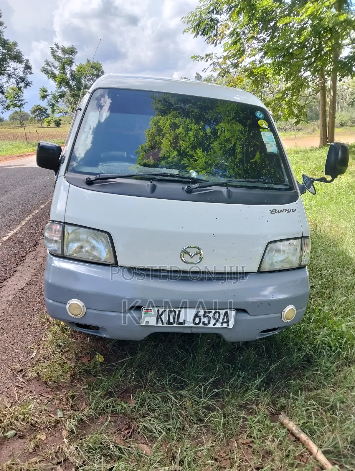 Mazda Bongo 2013 White