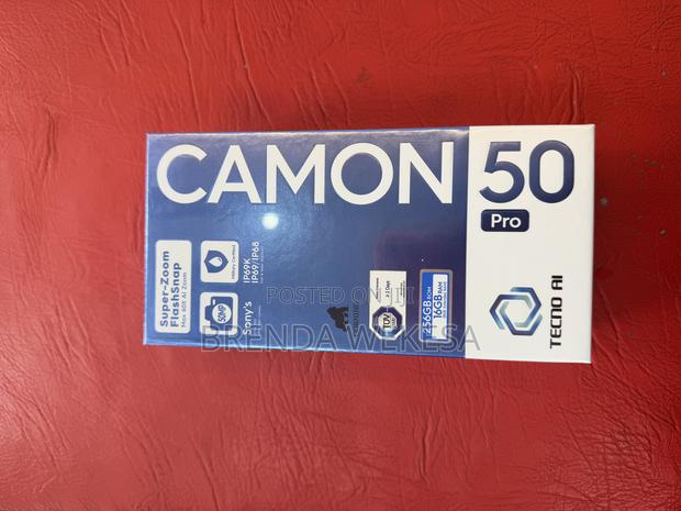 New Tecno Camon 50 Pro 256 GB Blue - main view