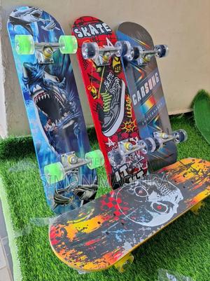 Skateboard With Rubber Wheels - thumbnail 2