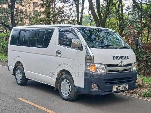 Toyota HiAce 2012 White - thumbnail 2
