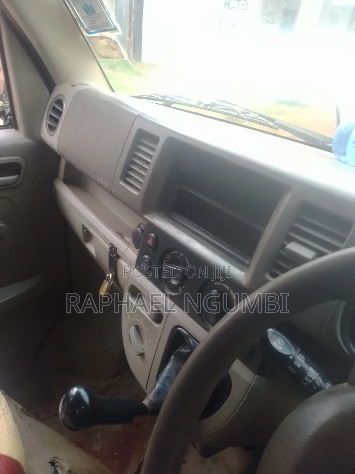 Suzuki Every Wagon 2014 White