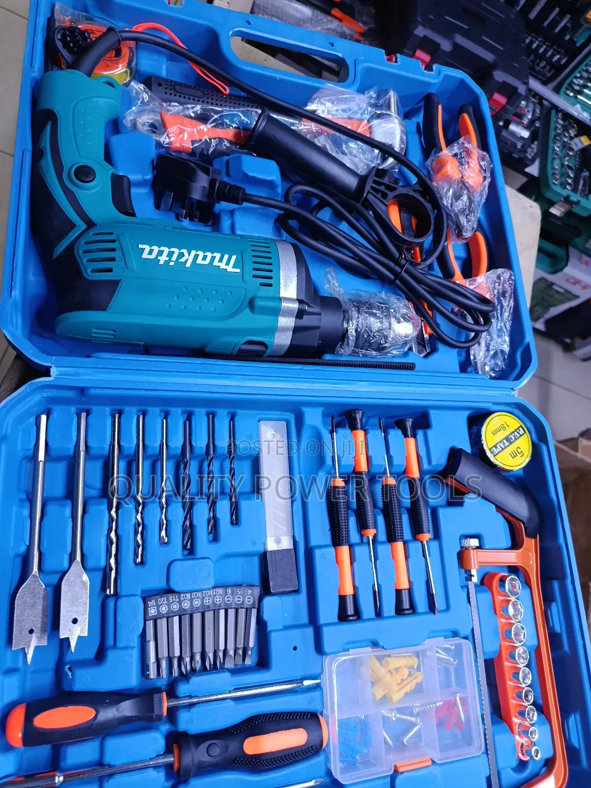 Makita Drill Set