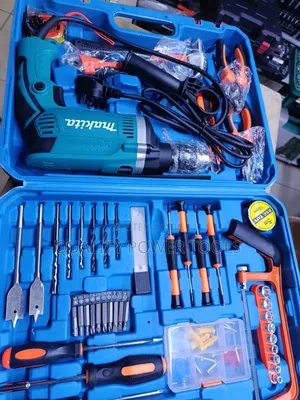 Makita Drill Set