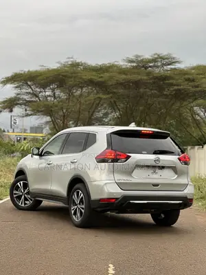 Nissan X-Trail 2.0 Petrol AWD 2018 Silver