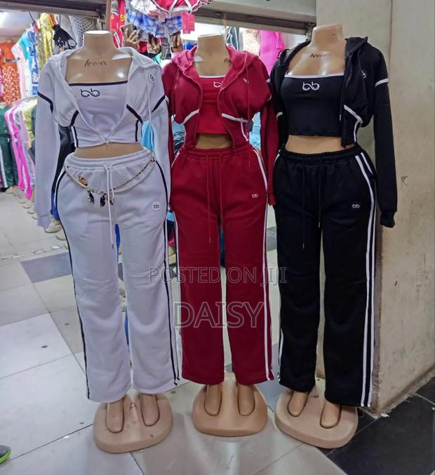 Quality 3piece Set Sweatpants - main view