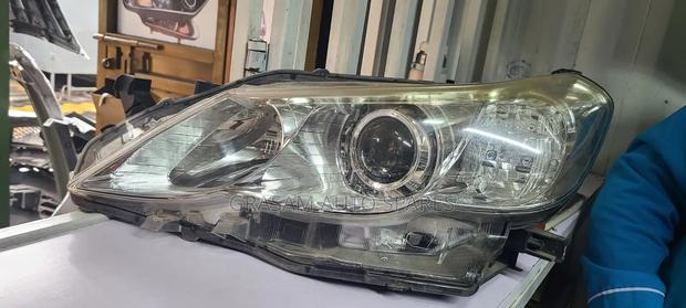 Toyota Mark X 2010 Headlight