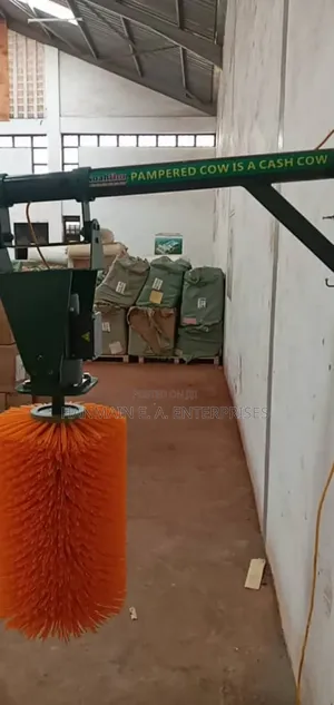Automatic Cow Massage Brush