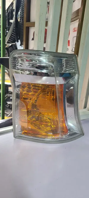 Nissan Caravan Corner Light