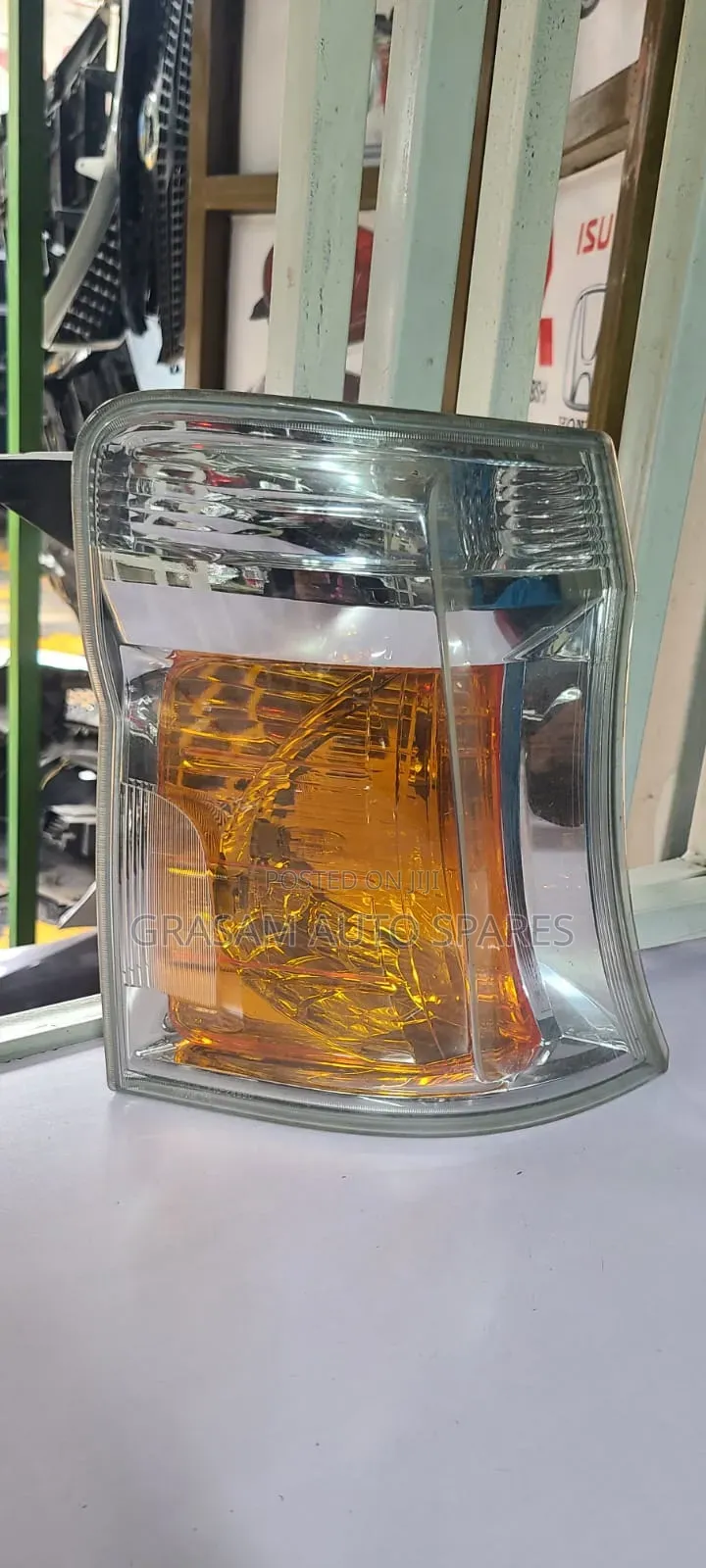 Nissan Caravan Corner Light