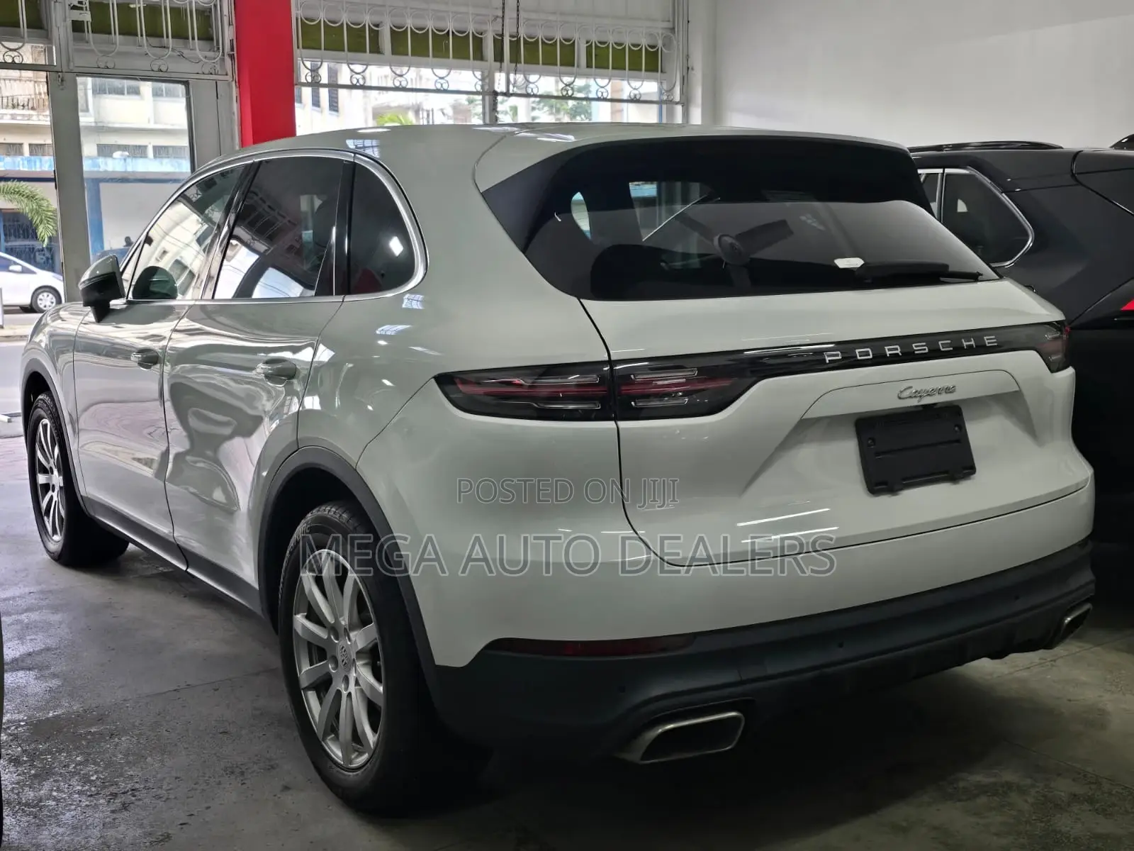 Porsche Cayenne 2019 White