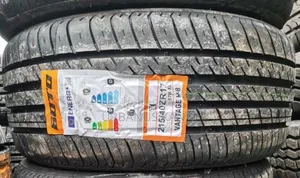 215/40zr17 Boto Tyre