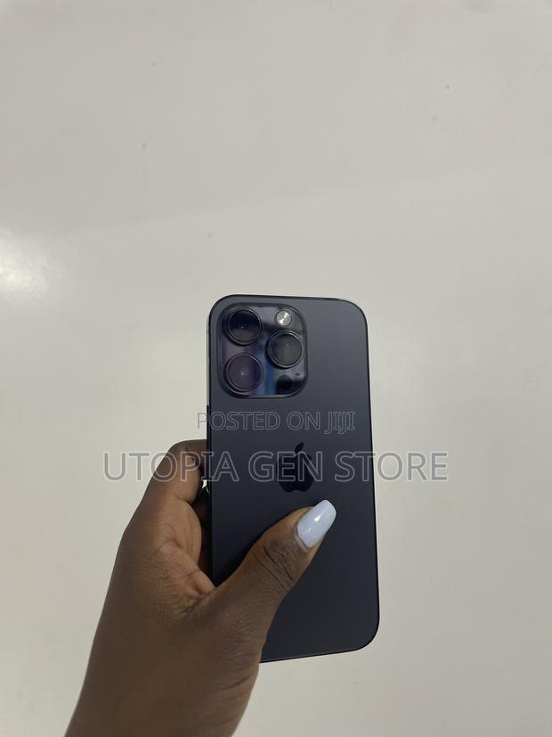 Apple iPhone 14 Pro 128 GB Black - main view