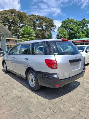 Nissan Advan 2019 Silver