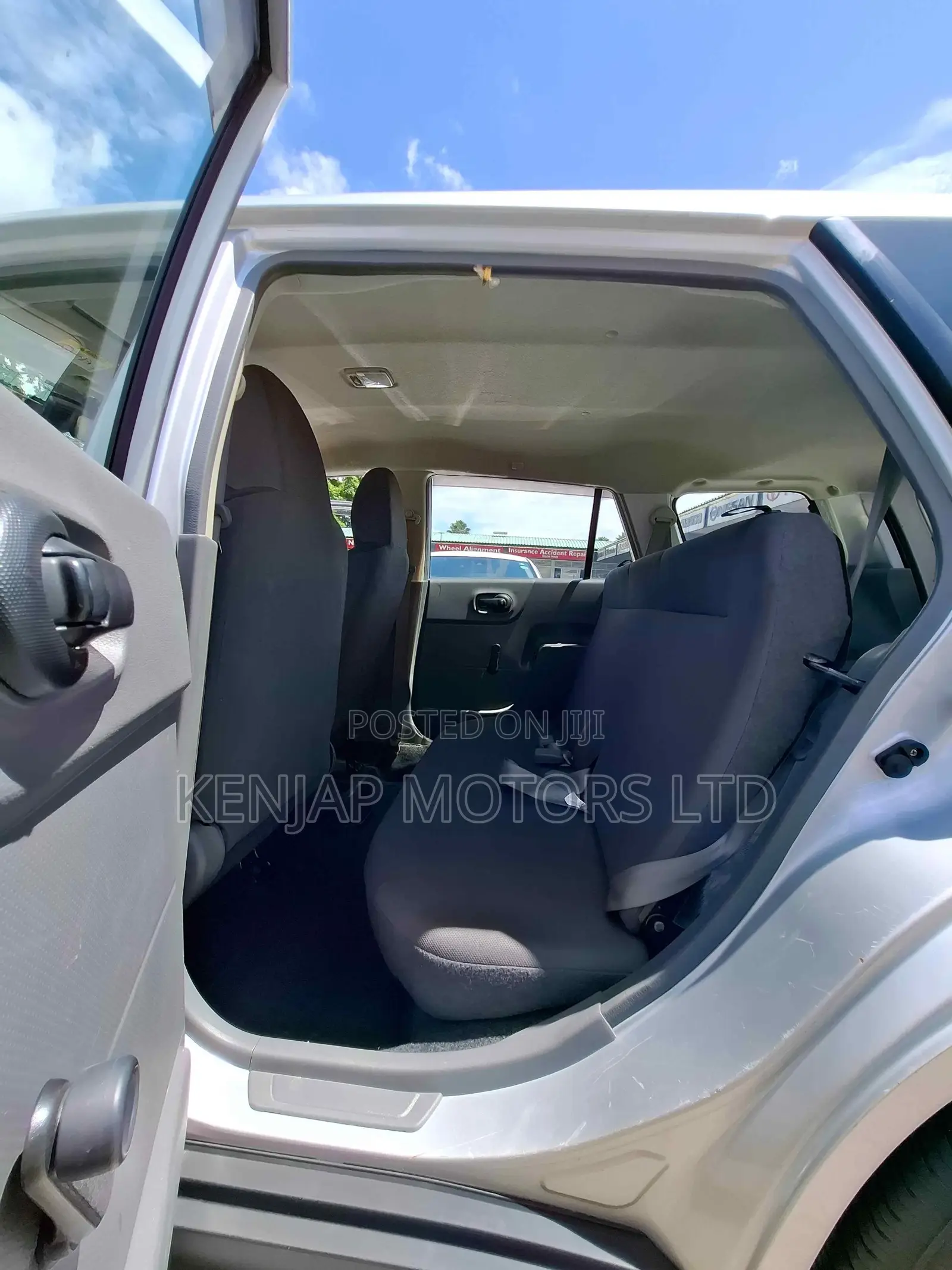 Nissan Advan 2019 Silver