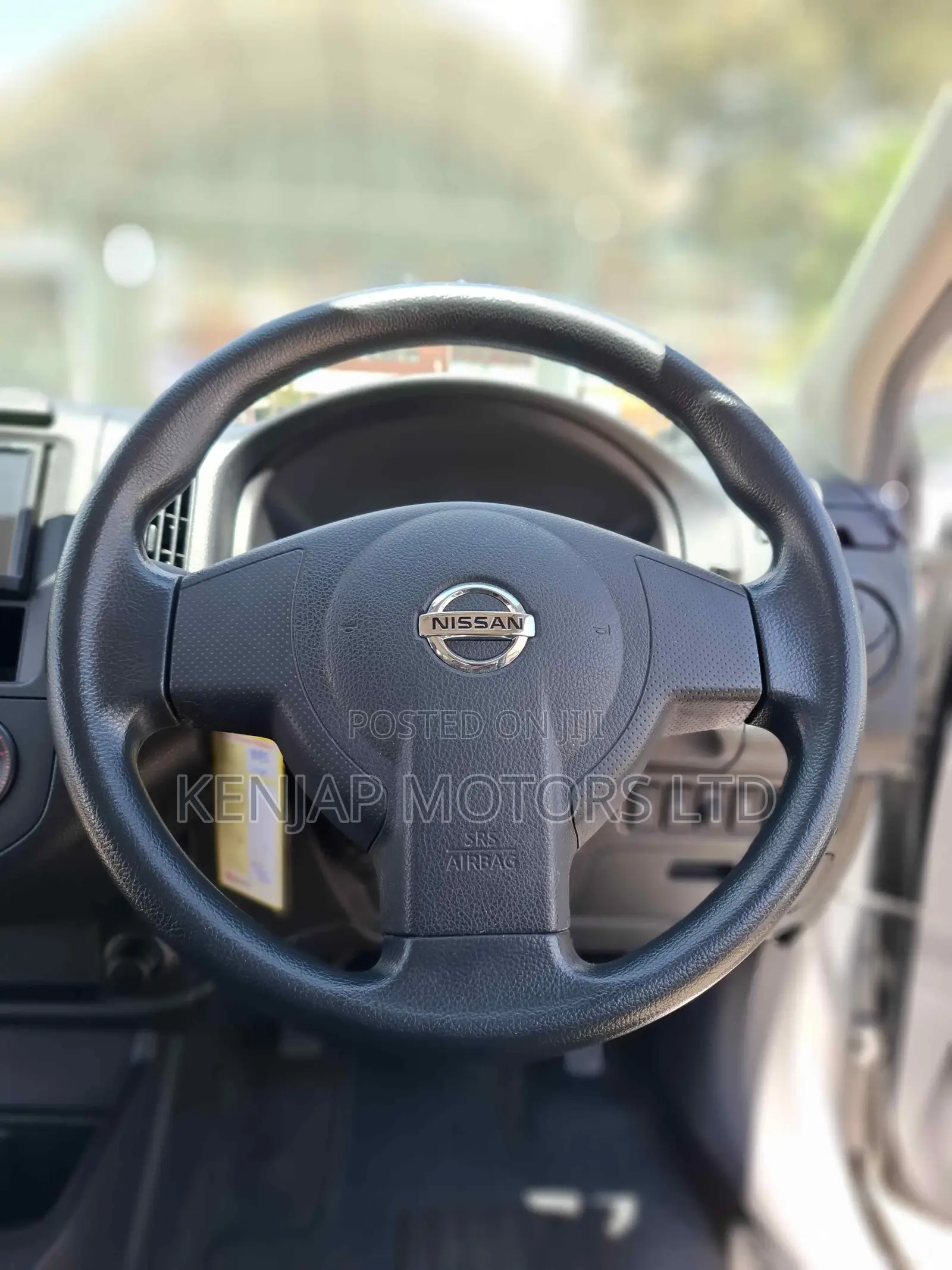 Nissan Advan 2019 Silver