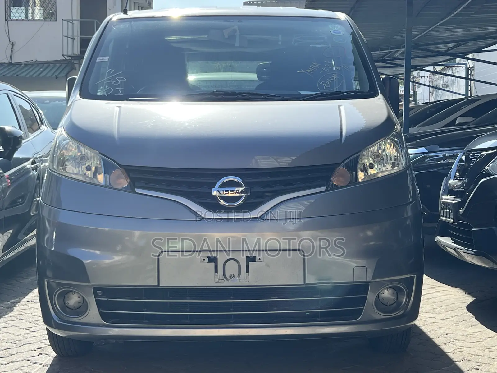 Nissan NV200 2019 Brown