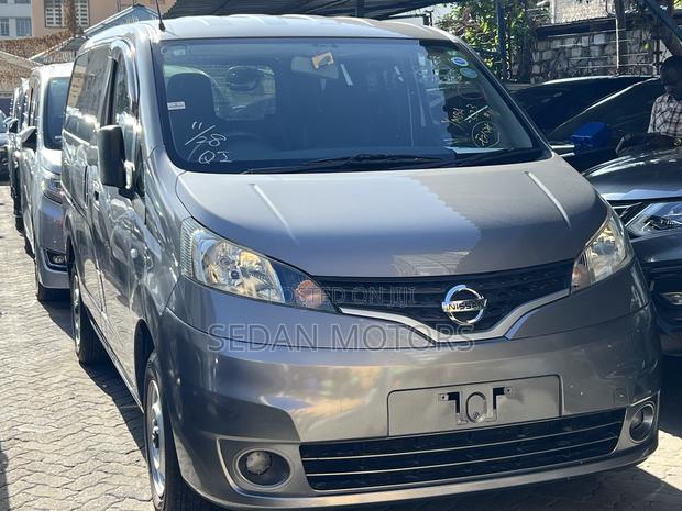 Nissan NV200 2019 Brown - thumbnail 5