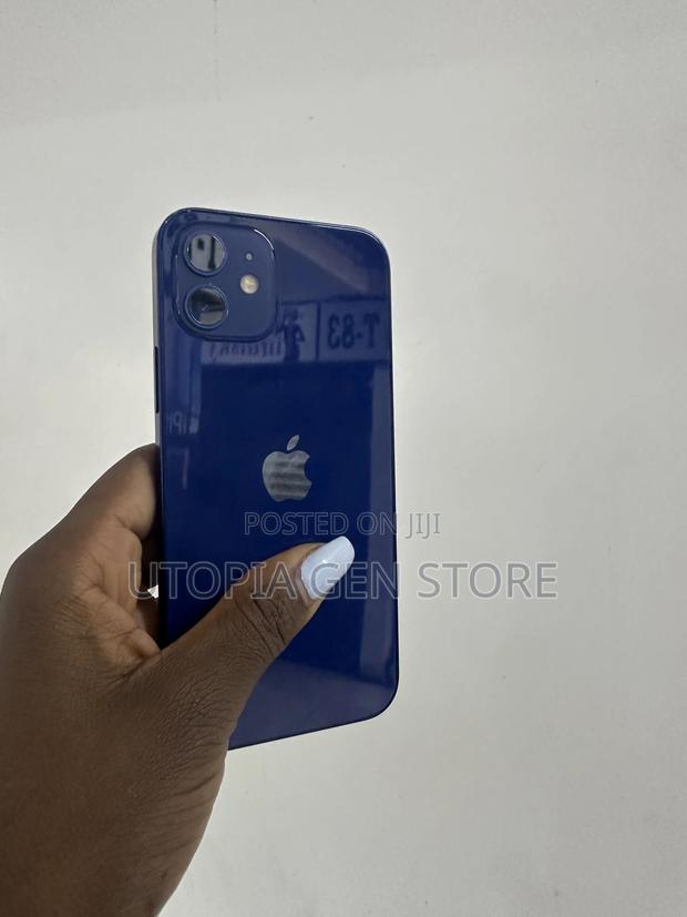 Apple iPhone 12 128 GB Blue - main view