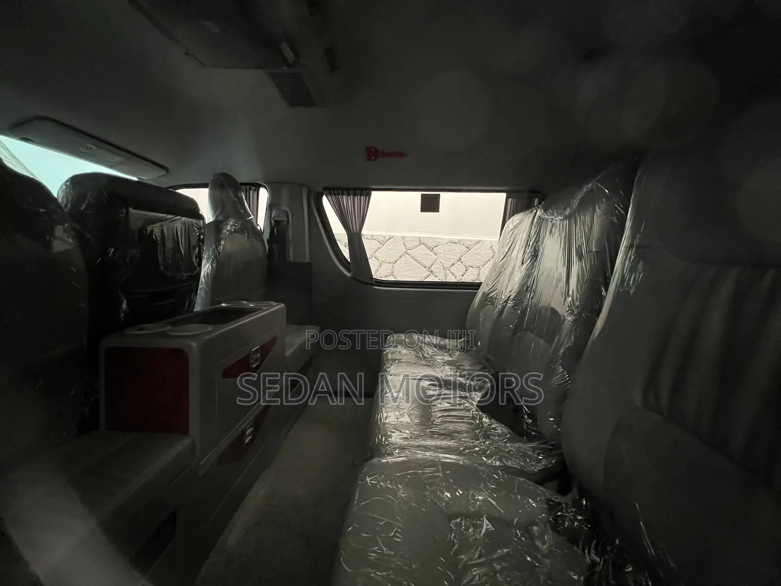 Toyota Grand HiAce 2019 Grey