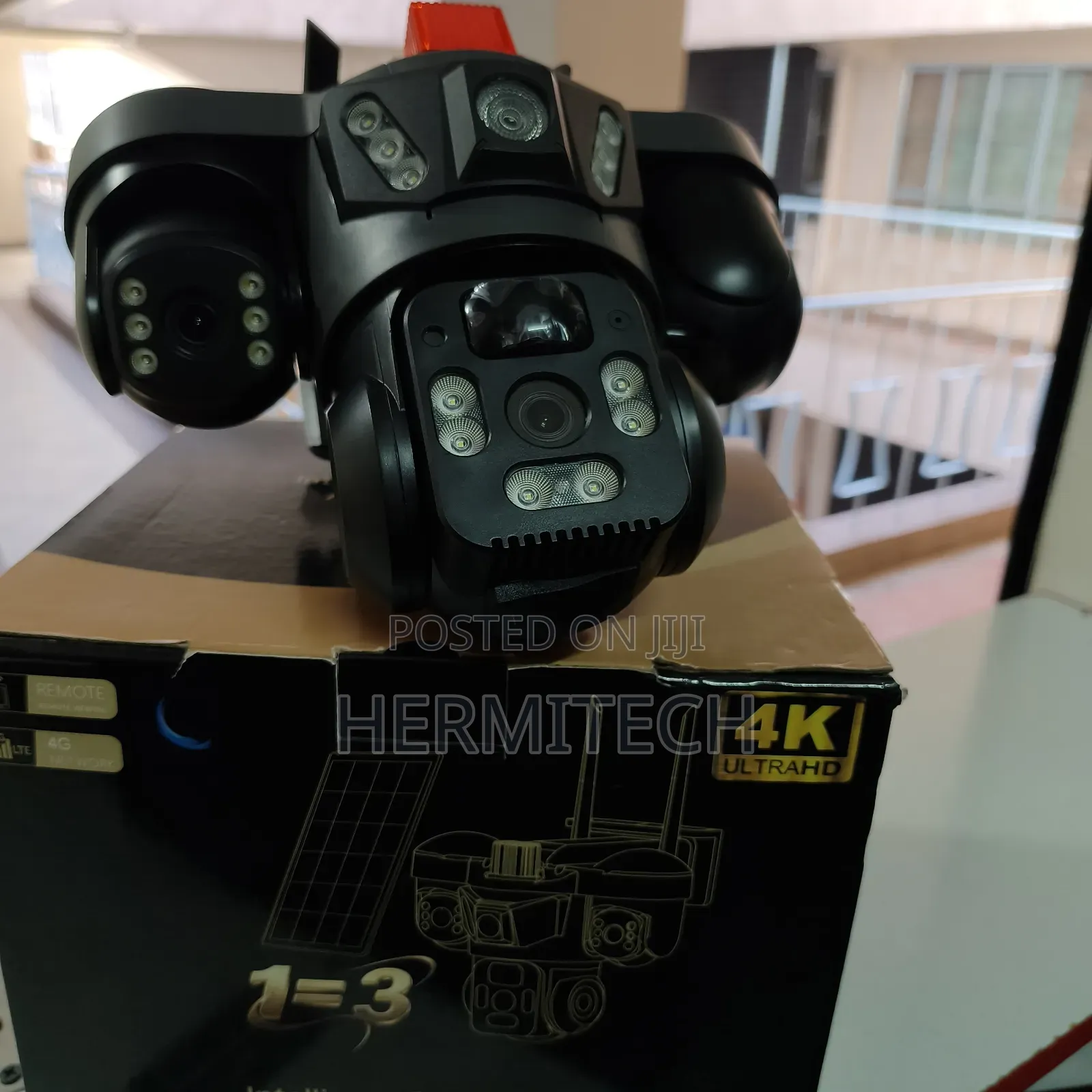 3lens Camera, Built-in Batteries and Solar Powered PTZ CCTV Camera