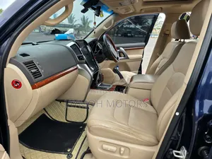 Toyota Land Cruiser 2014 Blue