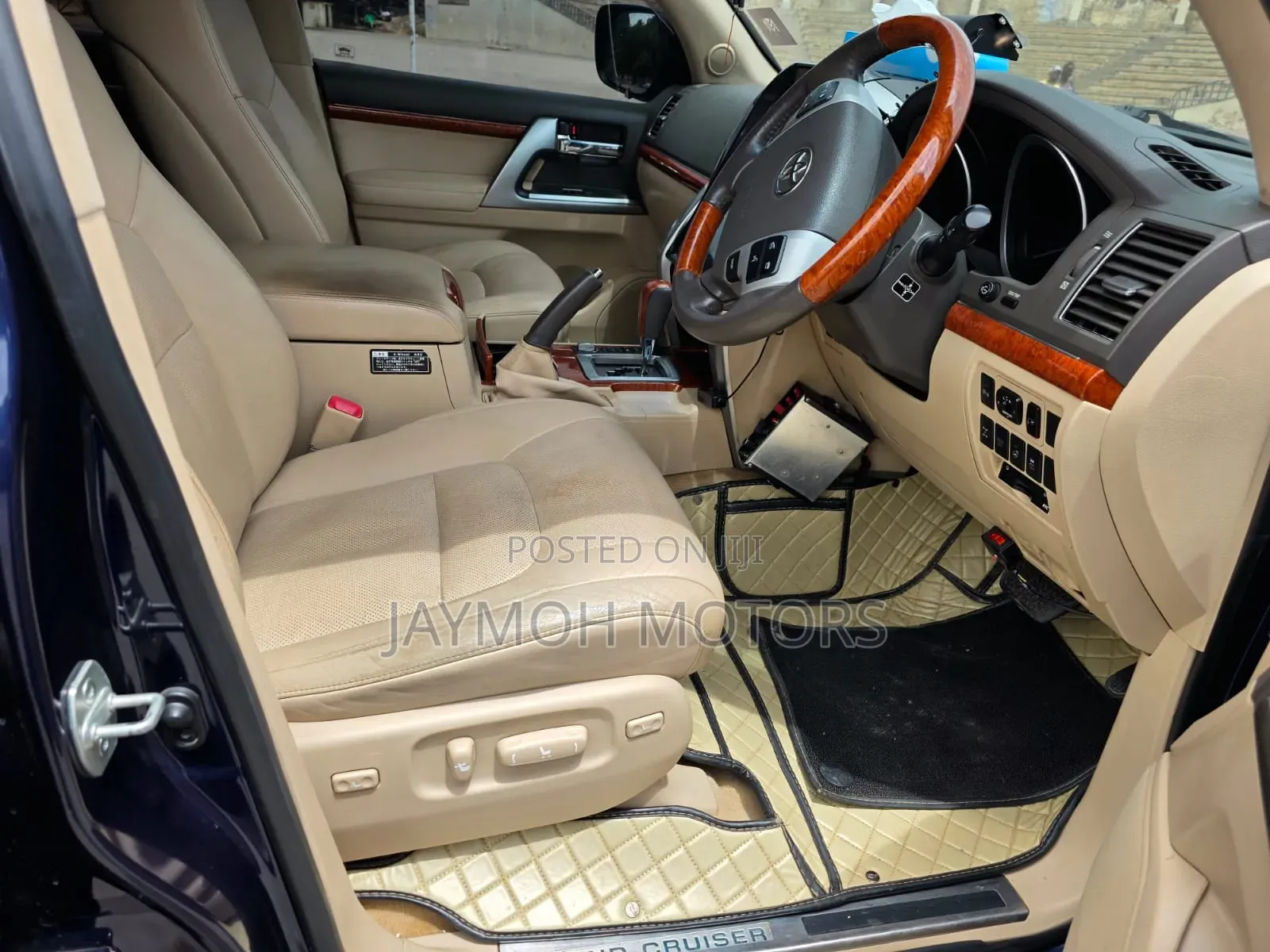Toyota Land Cruiser 2014 Blue