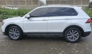 Volkswagen Tiguan 2.0T SEL Premium FWD 2018 Pearl